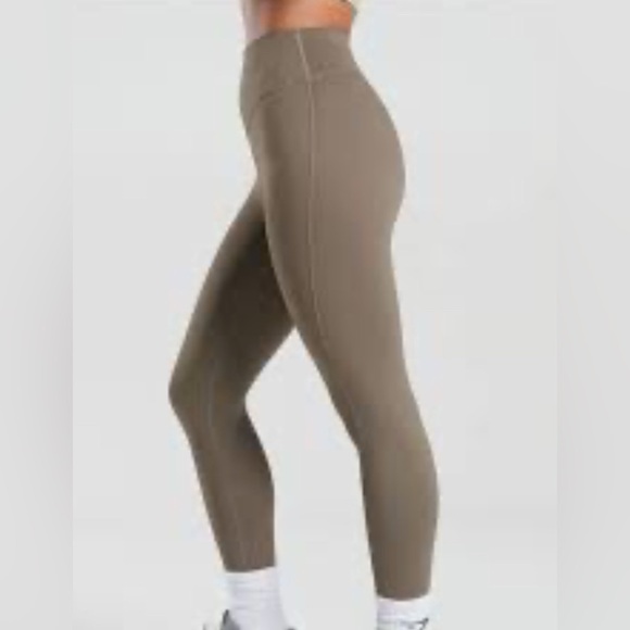 Gymshark Pants - Gymshark Taupe Leggings